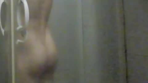 Snapshot of girlscallme666 chatting on 10/20/25, 05:57 lovegirlscallme online show from 10/20/25, 05:57