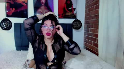 Snapshot of gisele_cedield chatting on 05/26/26, 03:13 Kylie online show from 05/26/26, 03:13