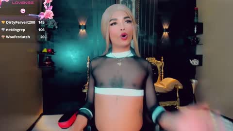 Snapshot of gisele_fox chatting on 03/11/25, 03:59 Gisel online show from 03/11/25, 03:59