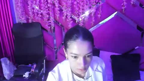 gisell_squirt online show from 10/09/25, 11:52