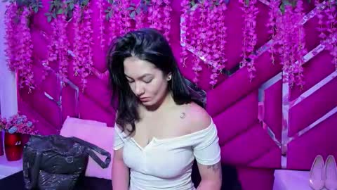 Snapshot of gisell_squirt chatting on 04/21/26, 01:39 gisell_squirt online show from 04/21/26, 01:39