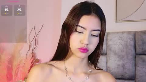 giselleclair online show from 11/13/25, 12:04