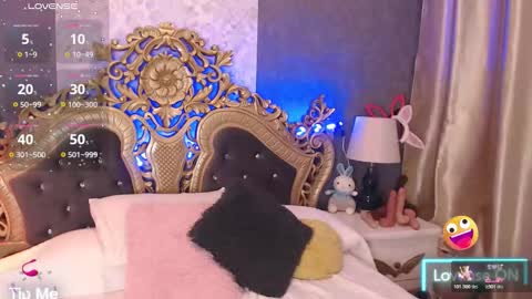 Snapshot of gisellenoah chatting on 11/16/25, 11:49 GiselleNoah online show from 11/16/25, 11:49