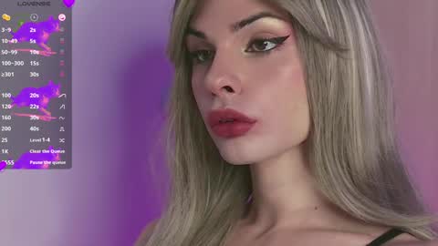 Snapshot of giselleparton chatting on 01/05/25, 08:52 Giselle online show from 01/05/25, 08:52