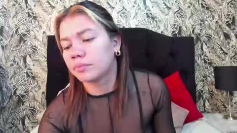 Gissel angel online show from 10/21/25, 08:53