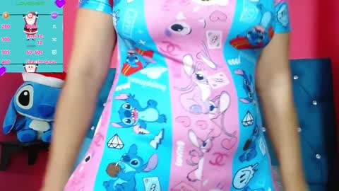 Snapshot of gissellsaenz chatting on 12/15/24, 07:10 Gissell Saenz online show from 12/15/24, 07:10