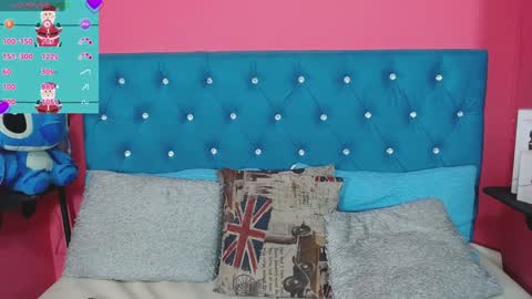 Snapshot of gissellsaenz chatting on 12/23/24, 10:33 Gissell Saenz online show from 12/23/24, 10:33