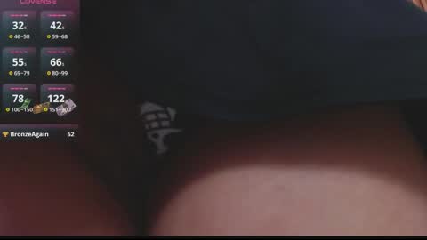 Snapshot of gissellsaenz chatting on 11/12/25, 09:47 Gissell Saenz online show from 11/12/25, 09:47