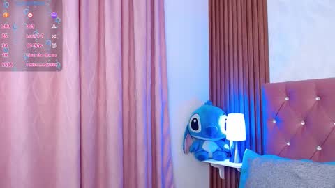 Snapshot of gissellsaenz chatting on 12/18/25, 08:04 Gissell Saenz online show from 12/18/25, 08:04