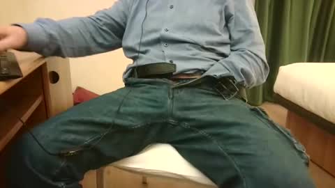 Snapshot of giulio__35 chatting on 02/19/25, 08:31 giulio__35 online show from 02/19/25, 08:31