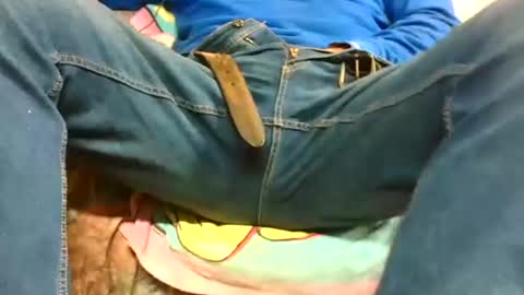 Snapshot of giulio__35 chatting on 10/17/25, 08:00 giulio__35 online show from 10/17/25, 08:00