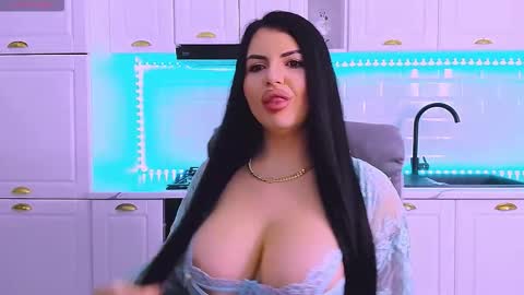 Giulia online show from 02/19/26, 10:17