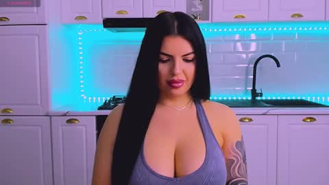 Giulia online show from 03/16/26, 09:19