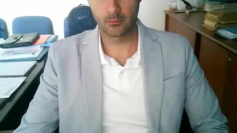 Snapshot of giuseppevai1 chatting on 05/21/26, 08:54 giuseppevai1 online show from 05/21/26, 08:54