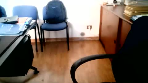 Snapshot of giuseppevai1 chatting on 06/01/26, 08:49 giuseppevai1 online show from 06/01/26, 08:49