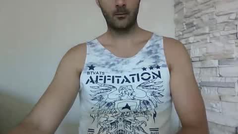 Snapshot of giuseppevai1 chatting on 06/05/26, 01:06 giuseppevai1 online show from 06/05/26, 01:06