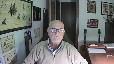 Snapshot of giutomma930394 chatting on 10/31/25, 06:42 giutomma930394 online show from 10/31/25, 06:42