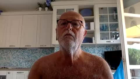 Snapshot of giutomma930394 chatting on 06/20/26, 12:30 giutomma930394 online show from 06/20/26, 12:30
