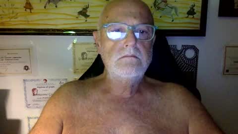 Snapshot of giutomma930394 chatting on 06/28/26, 10:27 giutomma930394 online show from 06/28/26, 10:27