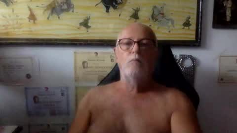 Snapshot of giutomma930394 chatting on 07/01/26, 12:51 giutomma930394 online show from 07/01/26, 12:51