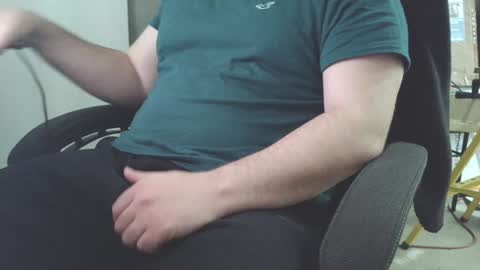 Snapshot of givemeitniceandslow chatting on 12/31/24, 09:06 JuicyThickkkDaddy online show from 12/31/24, 09:06