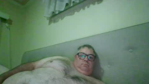 Snapshot of gixxer06 chatting on 07/26/26, 07:04 bi Gixxer online show from 07/26/26, 07:04