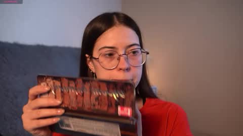 Agness online show from 12/04/25, 03:54