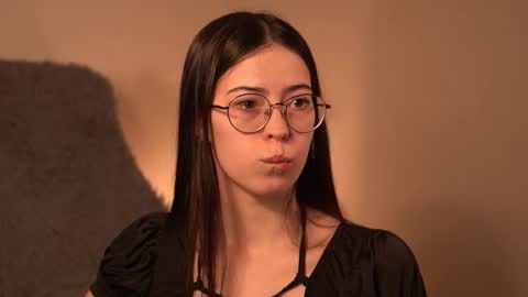 Agness online show from 02/10/26, 02:32