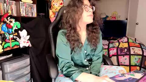 glaceon9 online show from 03/18/26, 04:48