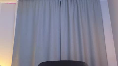 Snapshot of gladysacreman chatting on 10/16/25, 03:18 Michelle online show from 10/16/25, 03:18