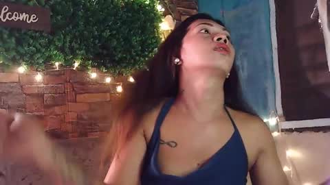 glamorous_trixie online show from 12/16/25, 05:34