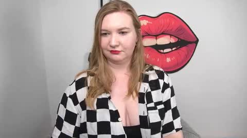 Nikki online show from 11/07/25, 03:34