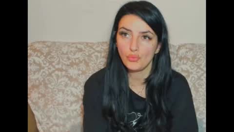 Snapshot of glamourouskassy chatting on 01/20/25, 11:54 Casandra online show from 01/20/25, 11:54