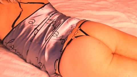 Pauline online show from 02/20/25, 05:40