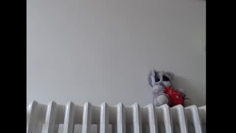 Pauline online show from 10/19/25, 10:27