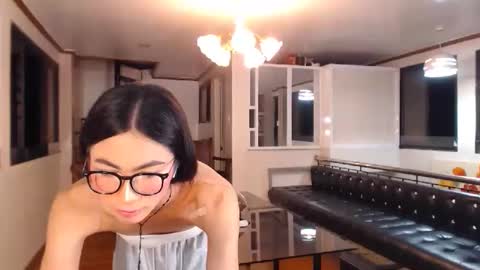 Snapshot of gleiahong chatting on 09/19/25, 11:33 gleiahong online show from 09/19/25, 11:33