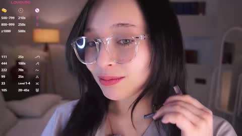 Sandra  online show from 02/17/26, 06:47