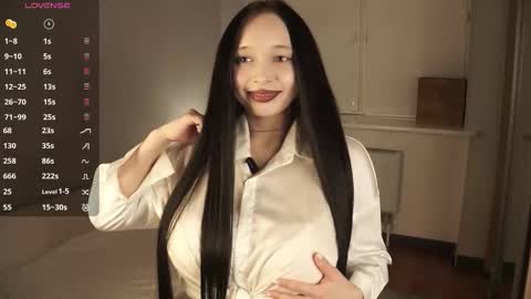 Sandra  online show from 02/25/26, 06:39