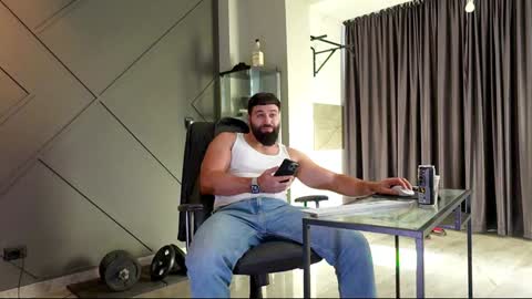 Snapshot of glennmasters chatting on 01/05/25, 01:26 Matthew .. for short call me Matt online show from 01/05/25, 01:26