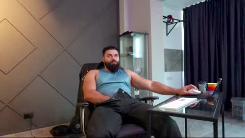 Snapshot of glennmasters chatting on 01/14/25, 09:24 Matthew .. for short call me Matt online show from 01/14/25, 09:24