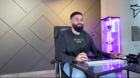 Snapshot of glennmasters chatting on 02/27/25, 06:50 Matthew .. for short call me Matt online show from 02/27/25, 06:50