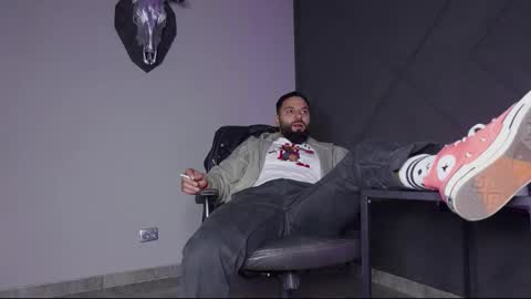 Snapshot of glennmasters chatting on 09/17/25, 03:41 Matthew .. for short call me Matt online show from 09/17/25, 03:41