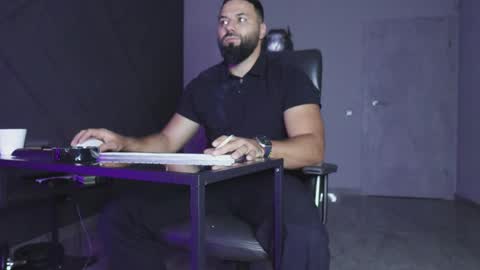 Snapshot of glennmasters chatting on 09/30/25, 08:47 Matthew .. for short call me Matt online show from 09/30/25, 08:47