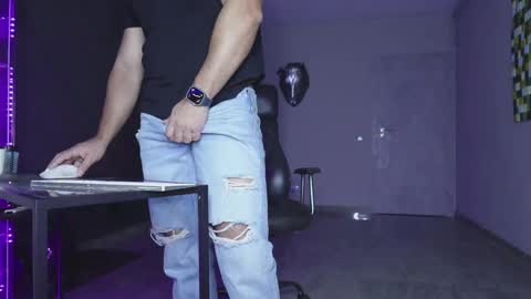 Matthew .. for short call me Matt online show from 12/21/25, 03:57