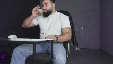 Matthew .. for short call me Matt online show from 01/10/26, 07:10