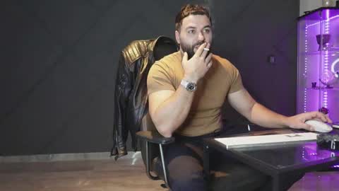 Matthew .. for short call me Matt online show from 03/18/26, 09:40