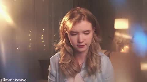 Snapshot of glimmerwave chatting on 12/21/25, 07:54 Gracia online show from 12/21/25, 07:54