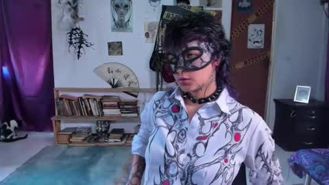 NYX online show from 10/24/25, 03:08