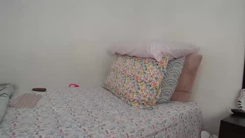 suzy online show from 02/04/26, 04:07