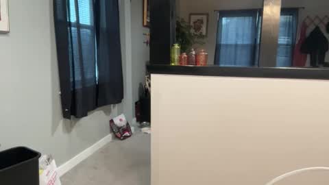 Snapshot of globberton chatting on 12/01/25, 08:03 Baby Bimbo online show from 12/01/25, 08:03